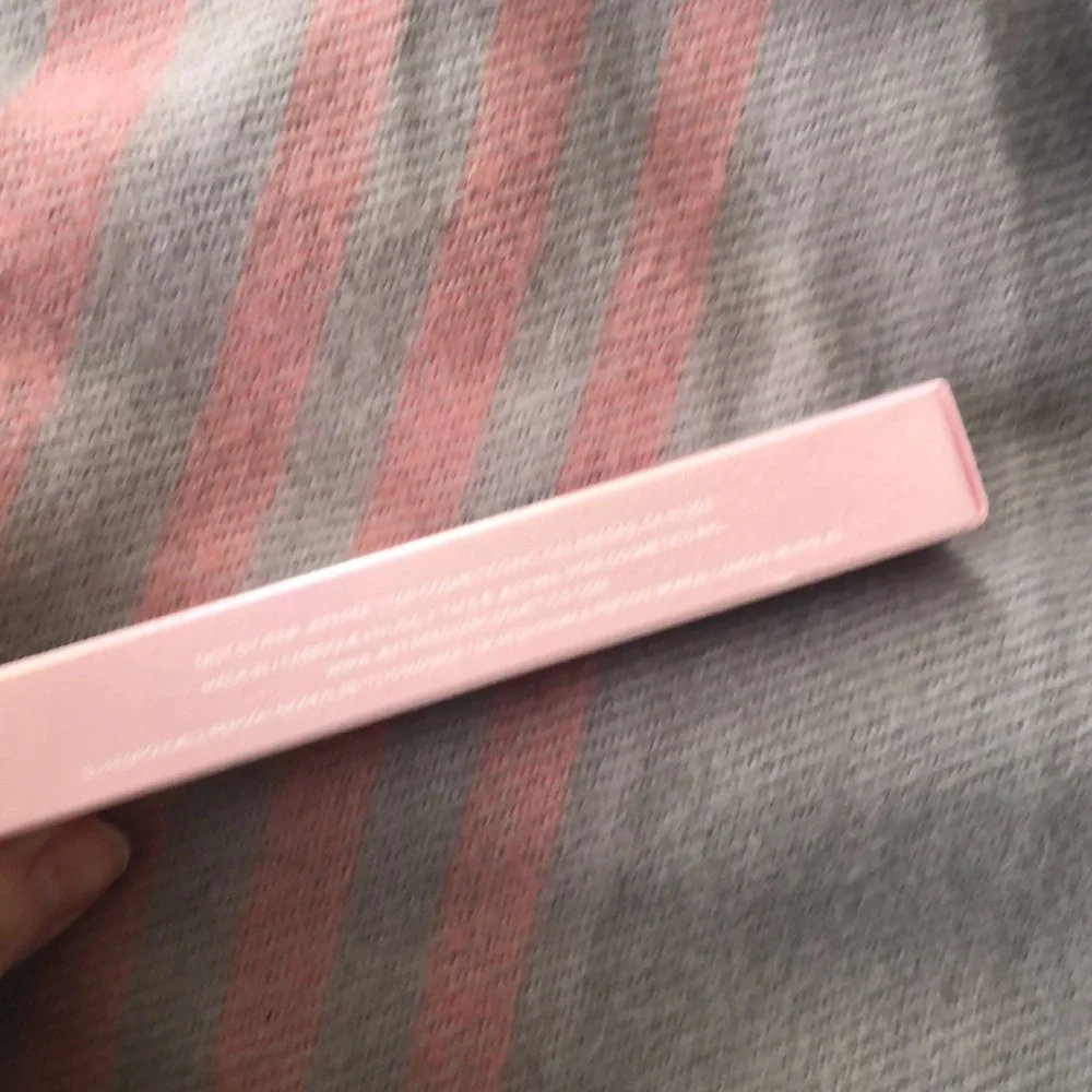 JEFFREE STAR Supreme Gloss, color- queen supreme, NWT